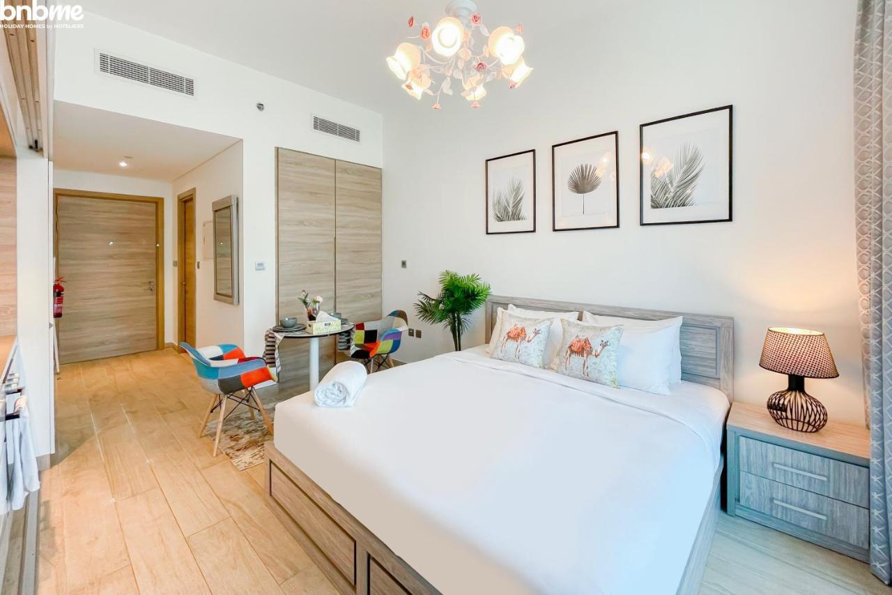 Bnbmehomes - Beautiful Lake View Studio Near Marina - 1504 Dubai Buitenkant foto