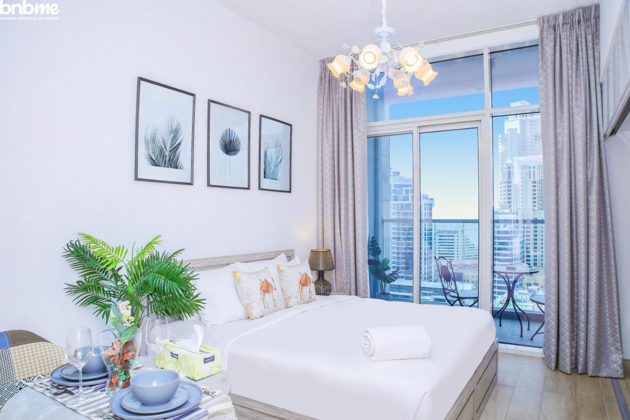 Bnbmehomes - Beautiful Lake View Studio Near Marina - 1504 Dubai Buitenkant foto